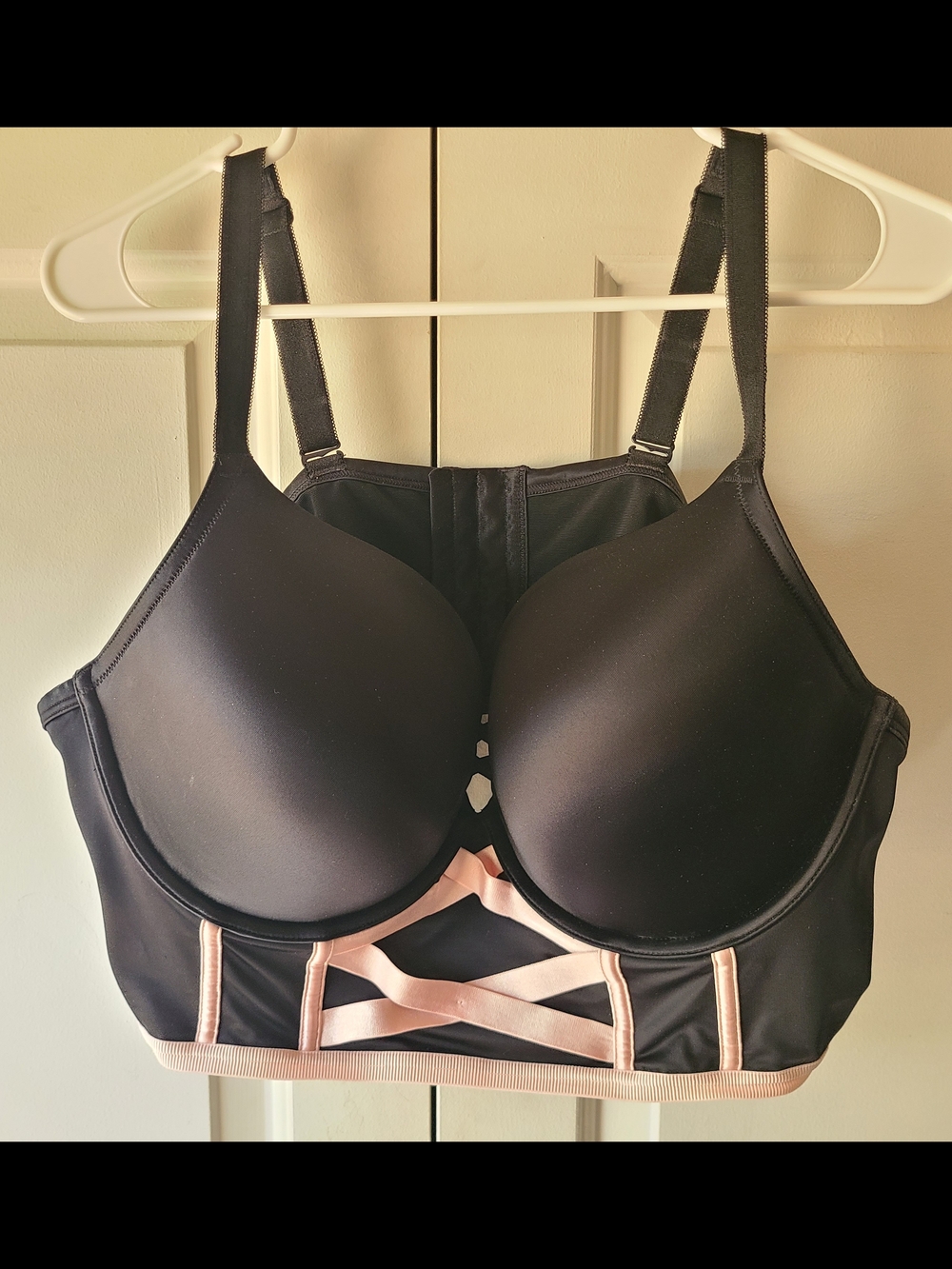 Torrid 44C XO Plunge Push Up Bra